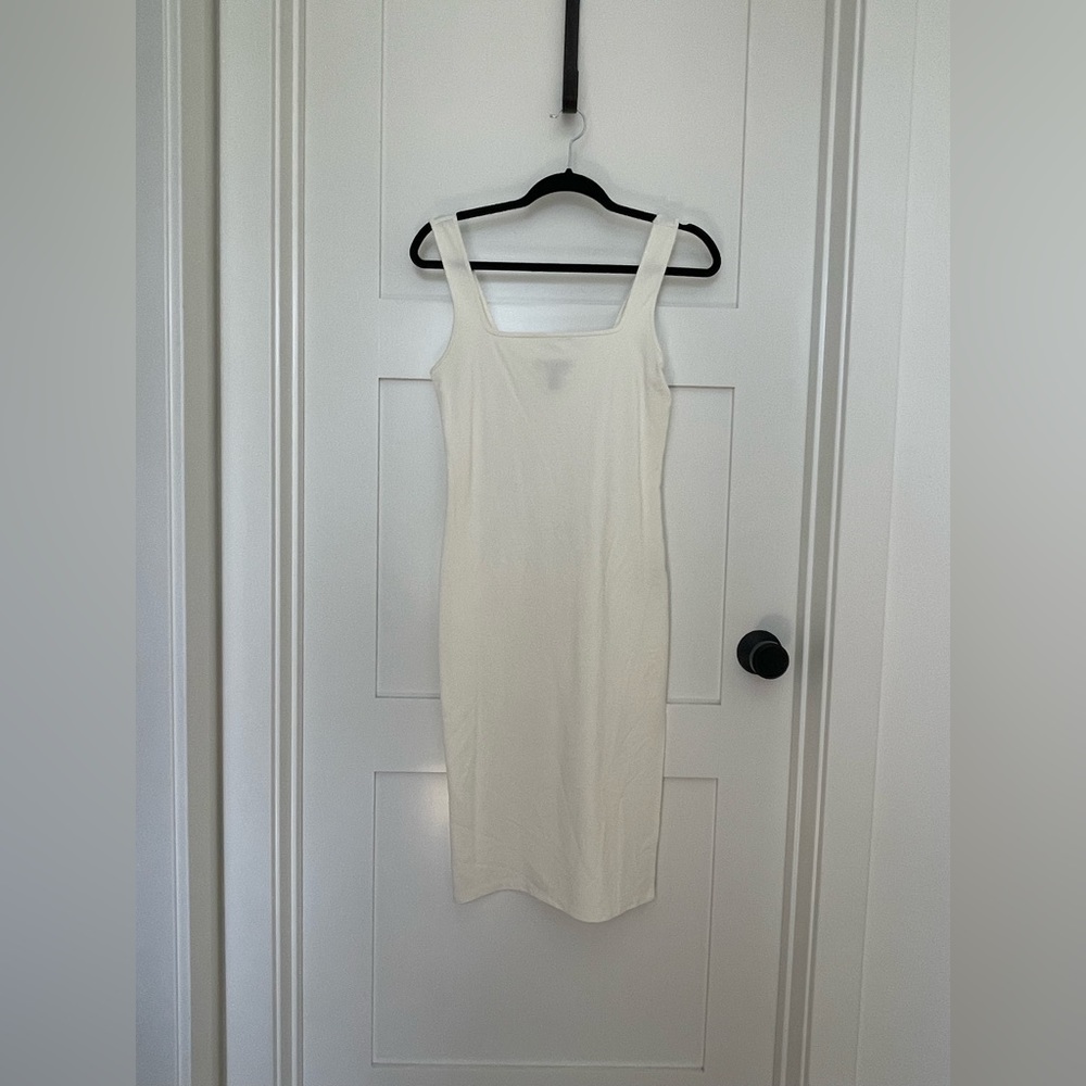 Forever 21  White fitted dress